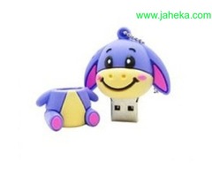 PEN DRIVE 8GB - AMIGOS DE POOH - BURRITO